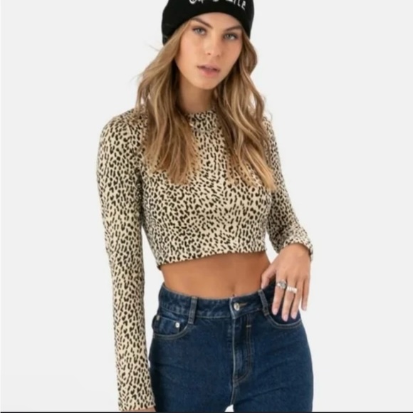 Adika Tops - NWT Adika Animal Print Cropped Top XS
